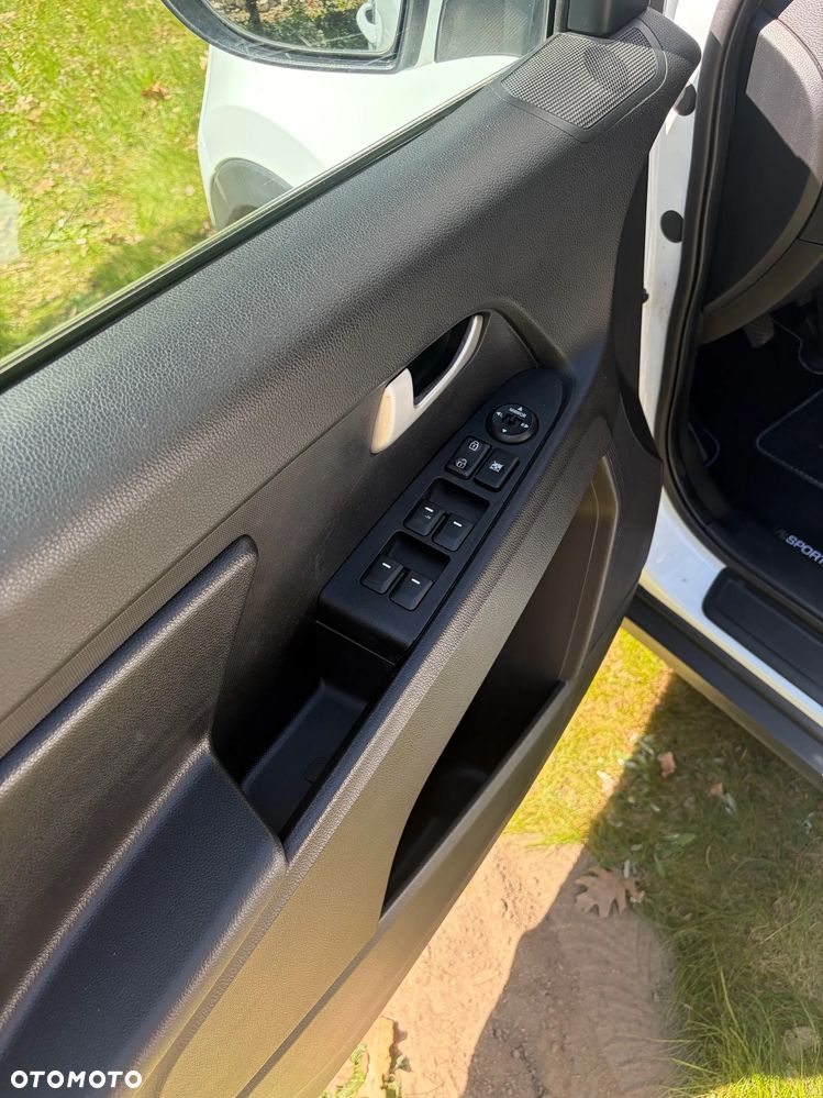 Kia Sportage 1.6 GDI S 2WD - 14