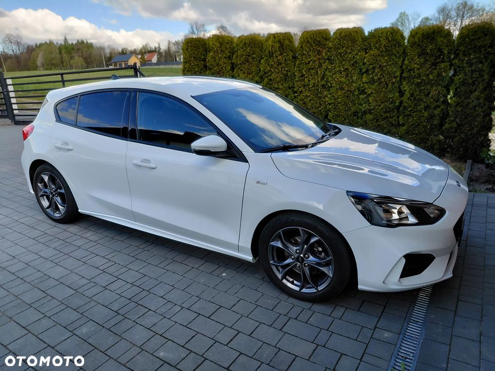 Ford Focus 1.0 EcoBoost Start-Stopp-System ST-LINE STYLE - 3