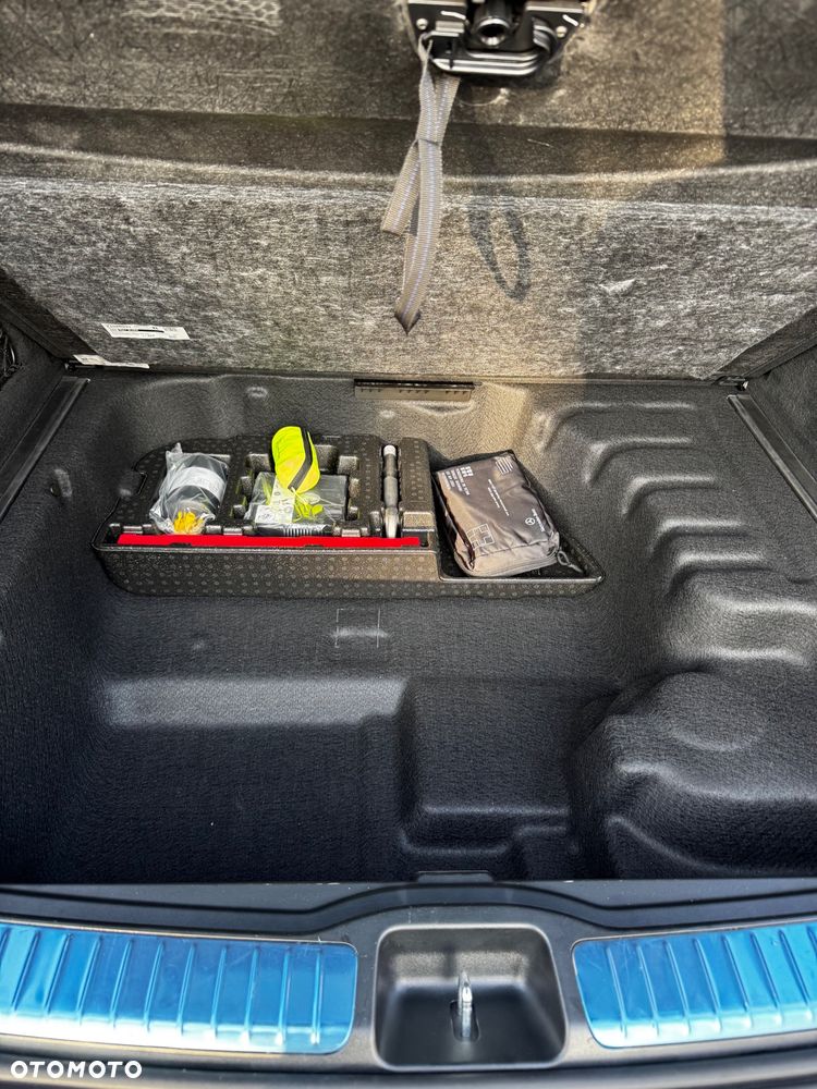 Mercedes-Benz GLE 400 d 4-Matic - 32