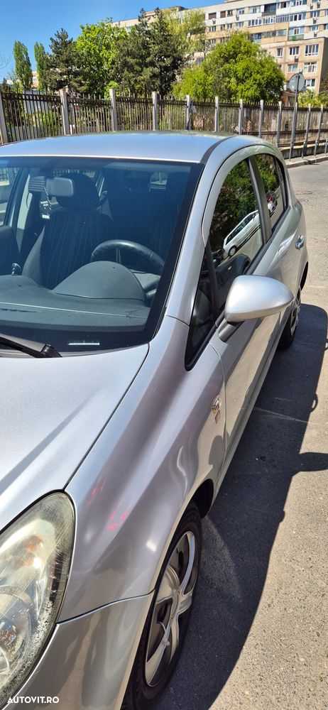 Opel Corsa 1.2 Essentia - 6