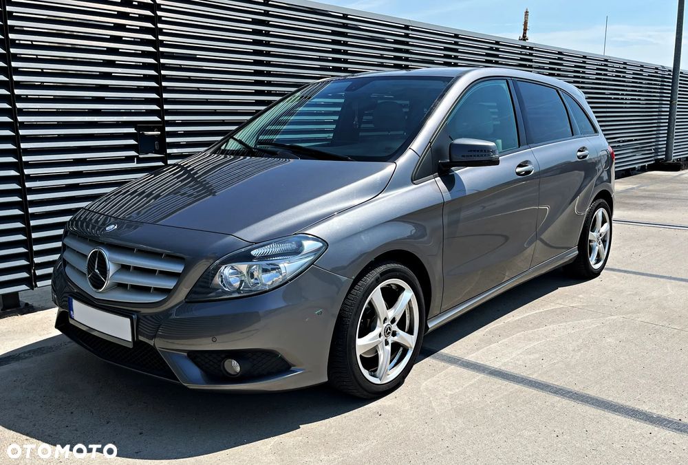 Mercedes-Benz Klasa B 180 d BlueEFFICIENCY Edition Style - 8