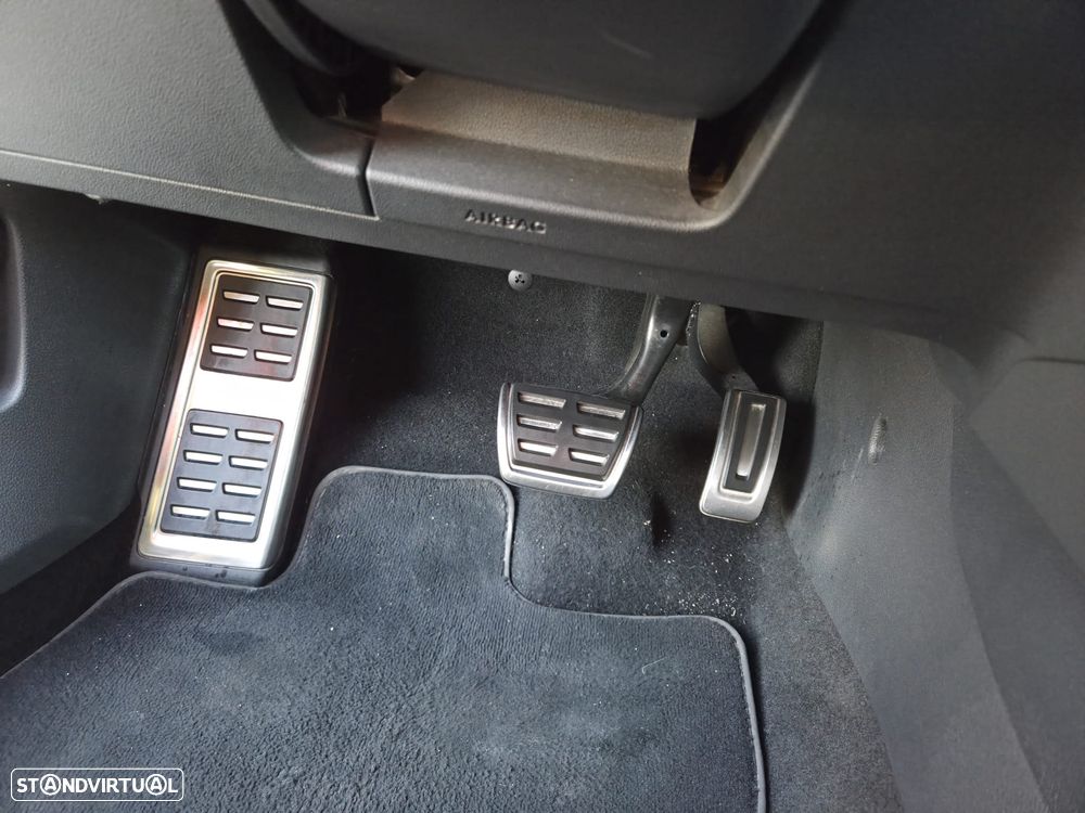 VW Golf GTI Performance BlueMotion DSG - 17