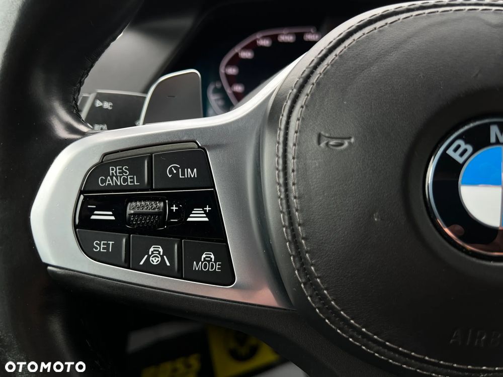 BMW X6 - 16