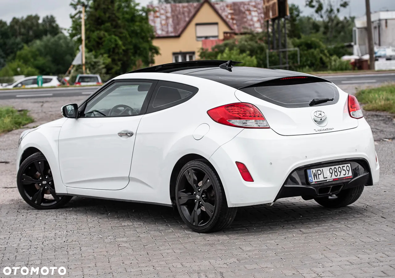 Hyundai Veloster 1.6 GDI Premium - 9