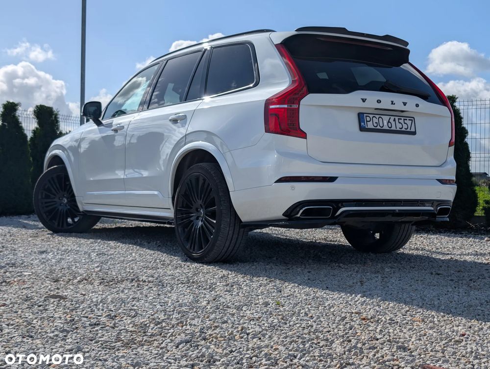 Volvo XC 90 D5 AWD R-Design 7os - 13