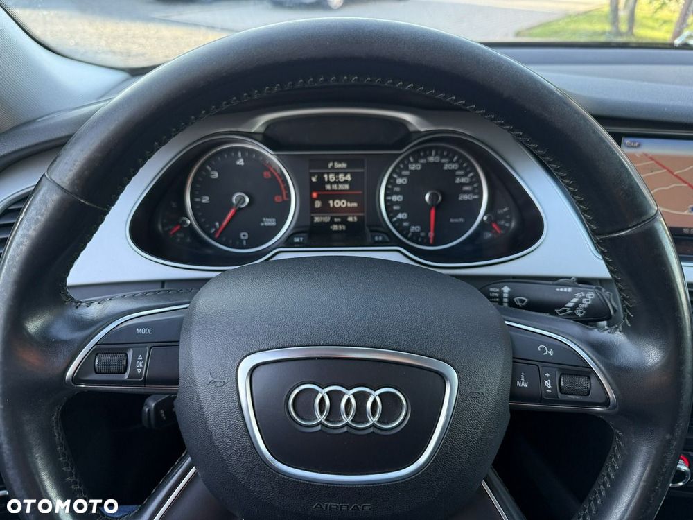 Audi A4 Avant - 8
