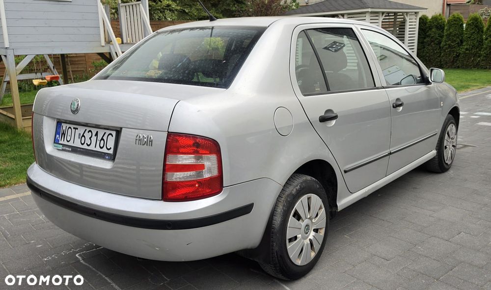 Skoda Fabia 1.2 12V Classic + - 5