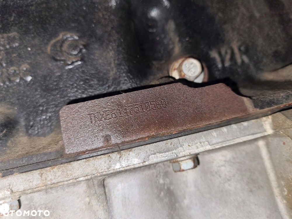 SILNIK CHRYSLER 300C 5.7 HEMI DURANGO ASPEN RAM KOMPLETNY TNXE - 5