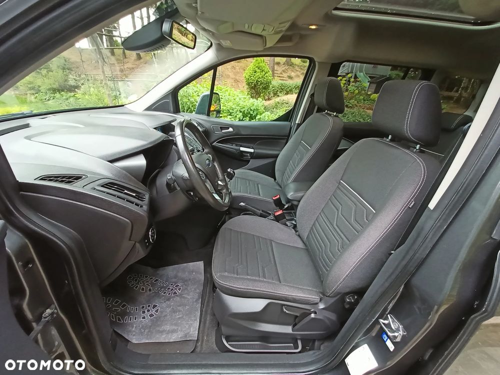 Ford Tourneo Connect - 18