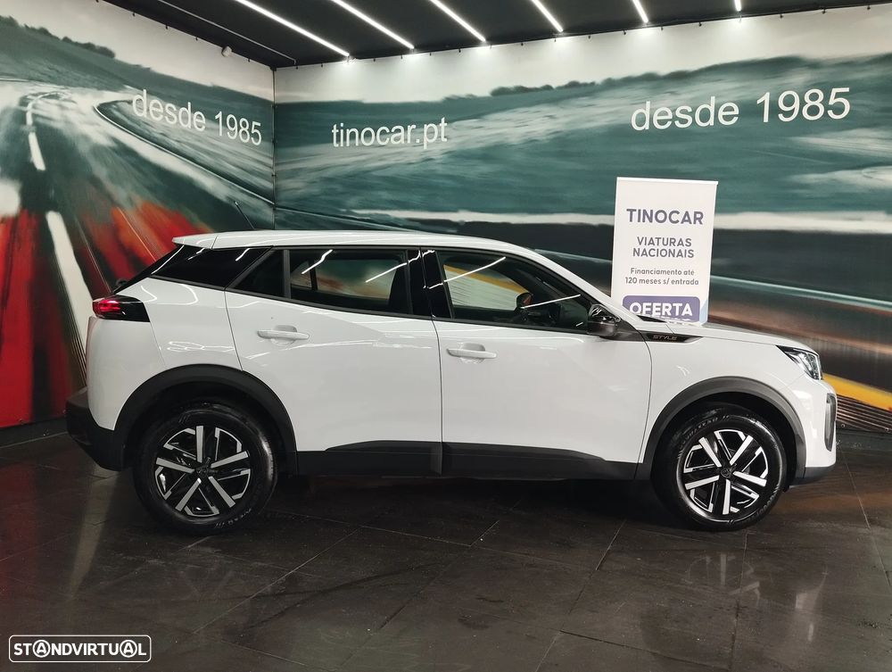 Peugeot 2008 1.2 PureTech Style - 4