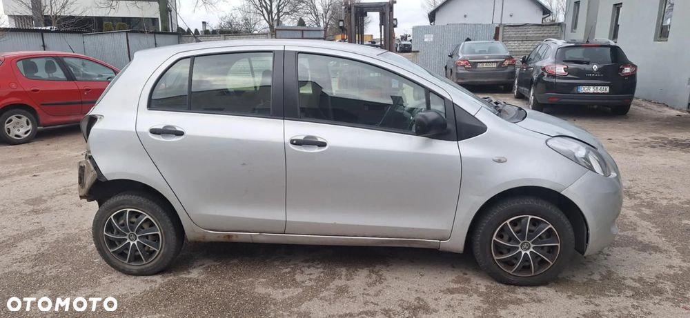 Toyota YARIS II 1,0 belka sanki wózek pod silnik - 7