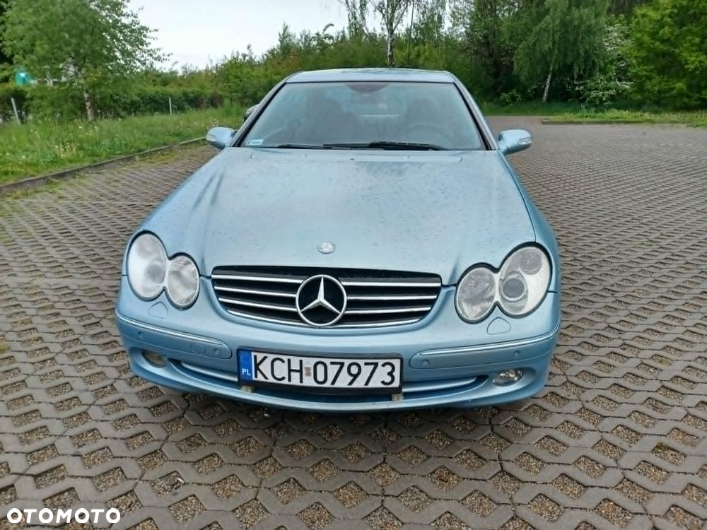 Mercedes-Benz CLK - 17