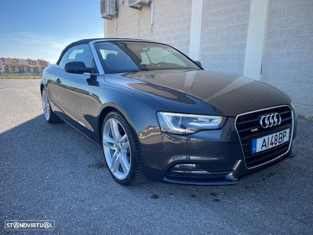 Audi A5 Cabrio 2.0 TDi S-line - 1