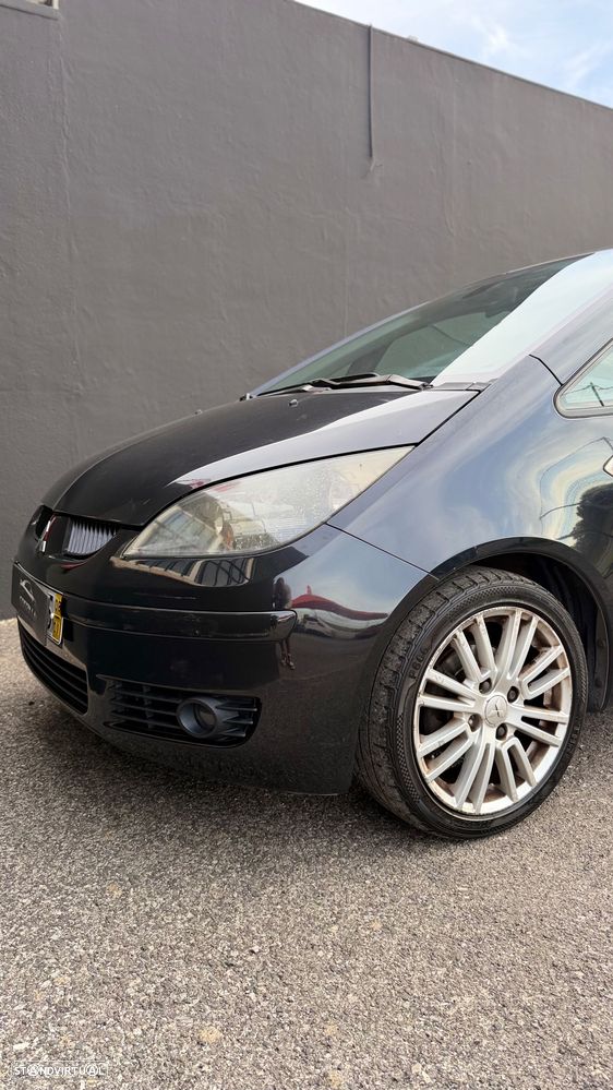 Mitsubishi Colt - 9