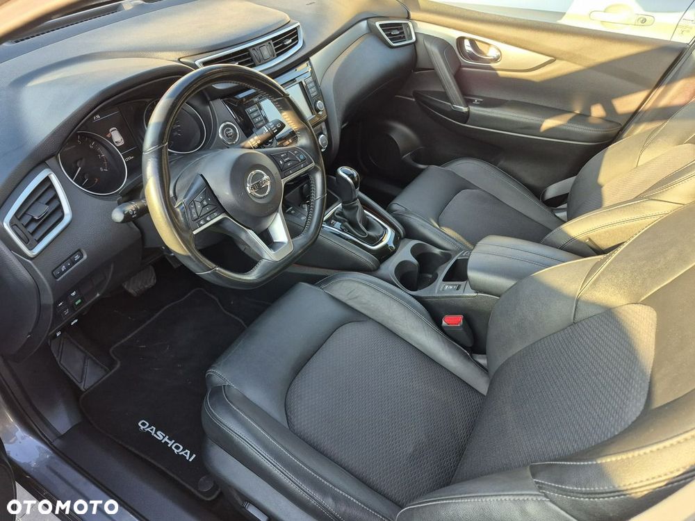 Nissan Qashqai - 11