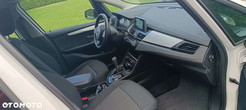 BMW Seria 2 216i GPF Advantage - 14
