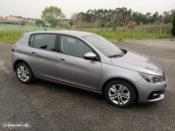 Peugeot 308 1.6 BlueHDi Allure EAT6