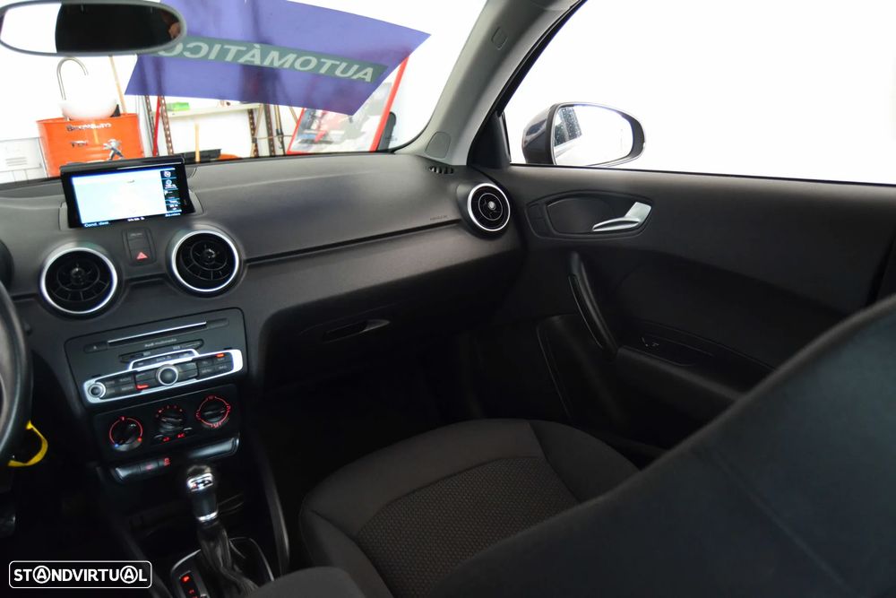 Audi A1 Sportback 1.4 TDI S tronic - 13
