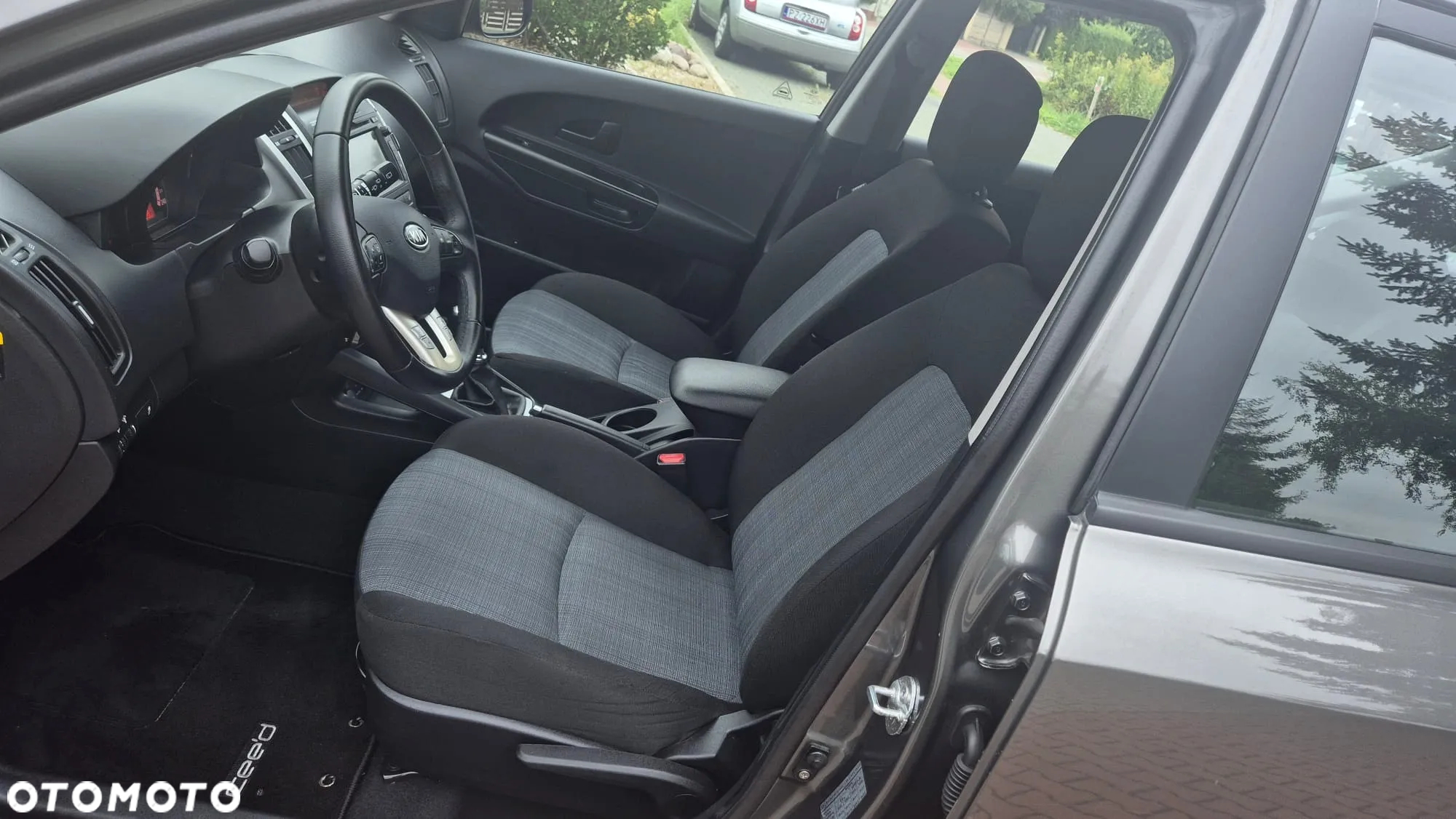 Kia Ceed 1.6 CVVT SW Edition 7 - 11
