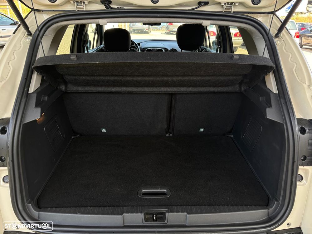 Renault Captur 1.5 dCi Exclusive - 19