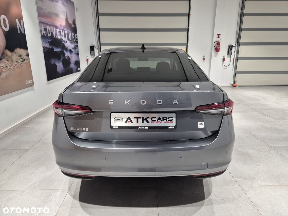 Skoda Superb 2.0 TDI L&K DSG - 6