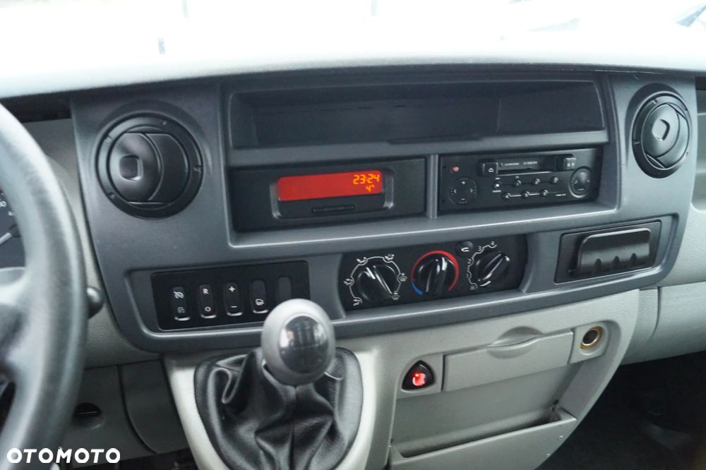 Renault Mascott - 13