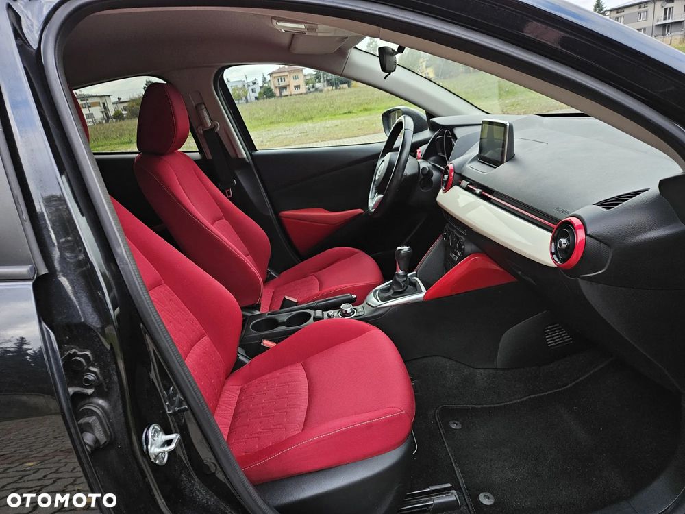 Mazda 2 SKYACTIV-G 90 Red Edition - 8