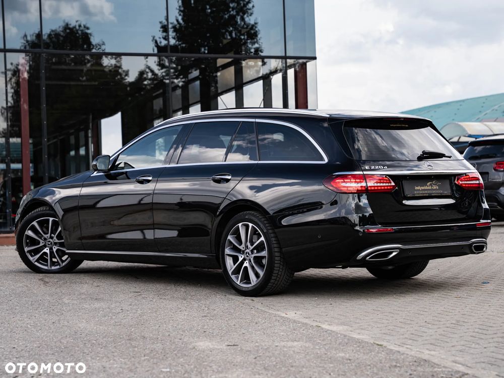 Mercedes-Benz Klasa E 220 d T 9G-TRONIC Exclusive - 11