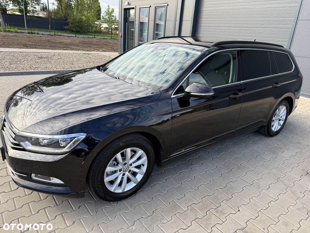 Volkswagen Passat 2.0 TDI SCR Comfortline - 3