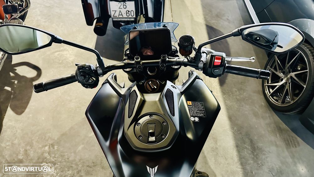 Yamaha MT-09 Y-AMT - 8