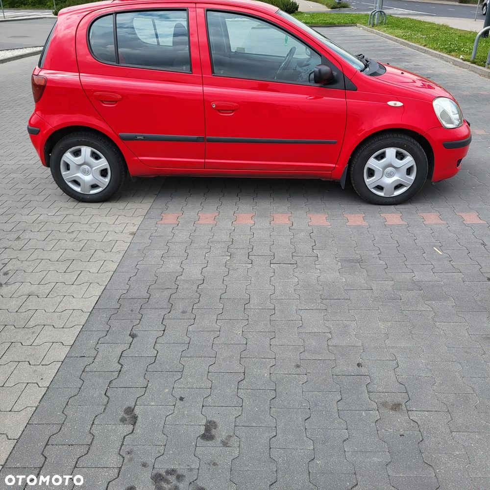 Toyota Yaris 1.0 Terra - 2