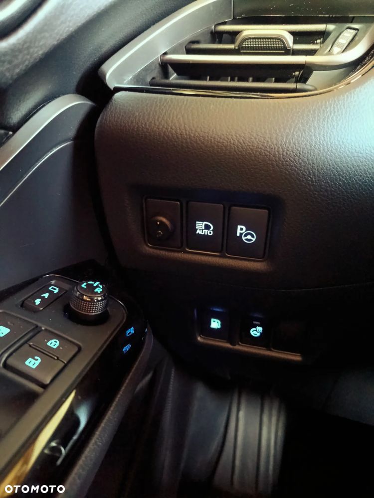 Toyota C-HR 2.0 Hybrid GR Sport - 9