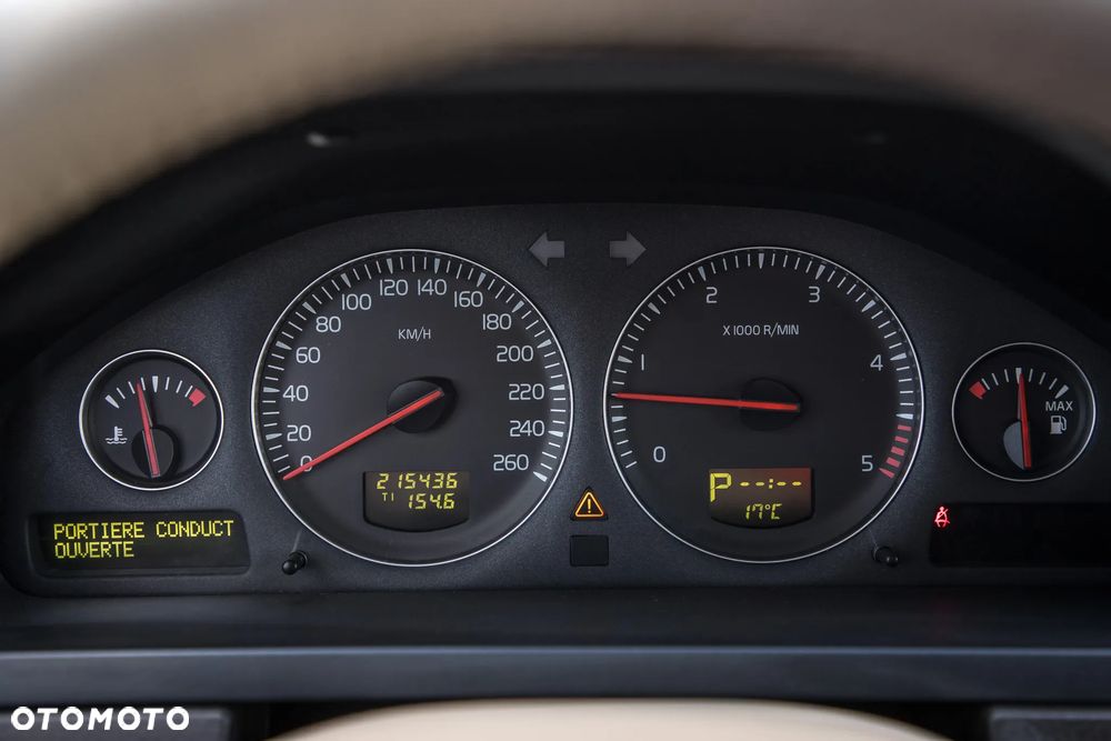 Volvo XC 90 - 16