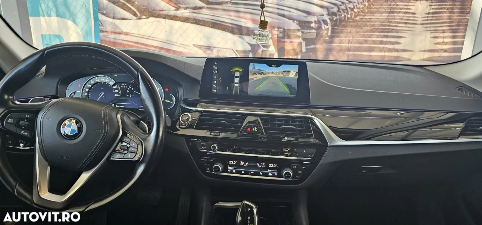 BMW Seria 5 520d Sport-Aut. - 8