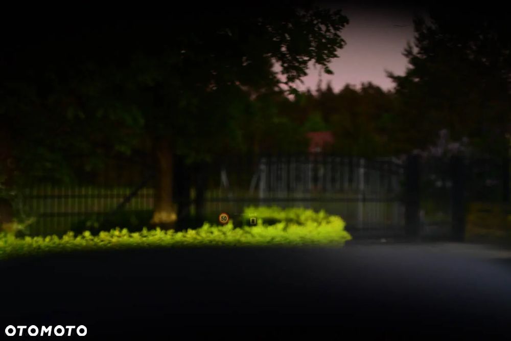 BMW M8 Competition - 23