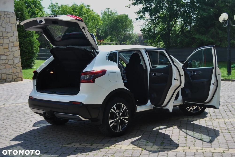 Nissan Qashqai 1.3 DIG-T N-WAY - 23