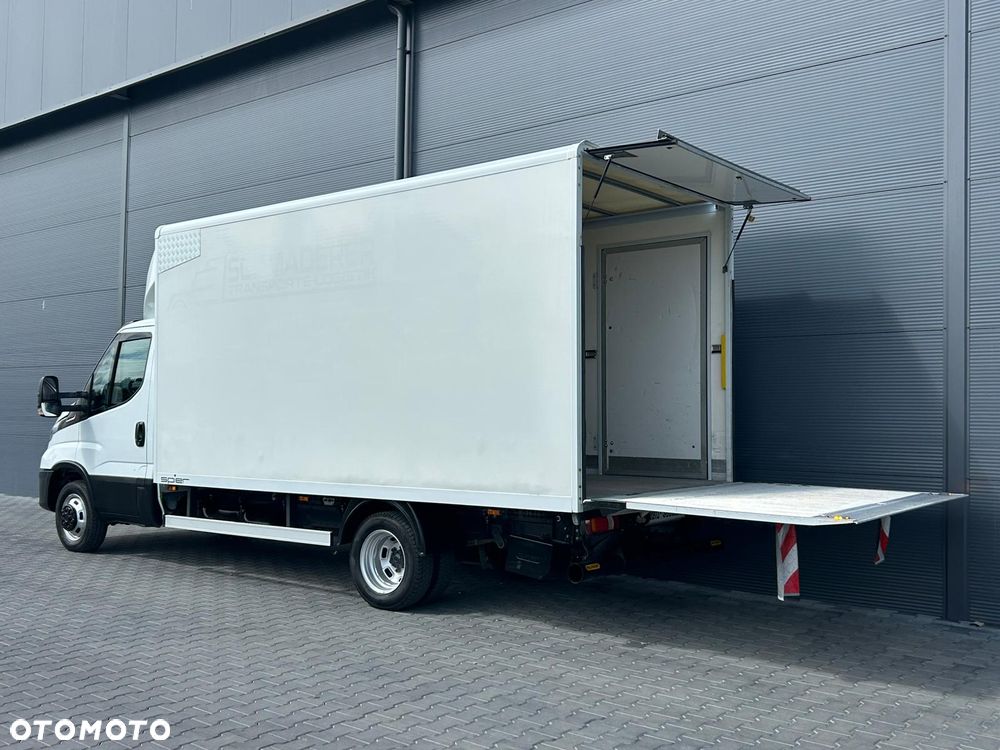 Iveco Daily 40C18 35C18 3.0 HPI Hi-Matic Kontener 8 palet + winda + drzwi boczne **KLIMA**Sprowadzony**2023R** - 7