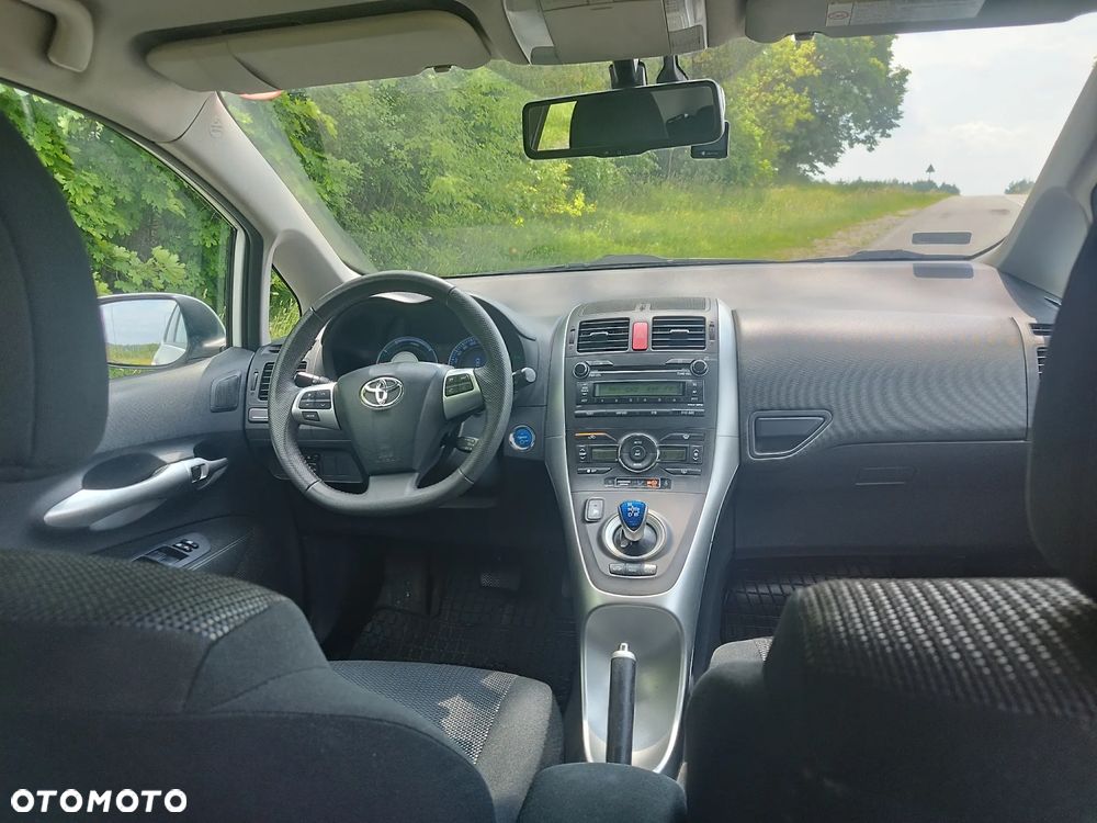 Toyota Auris - 23