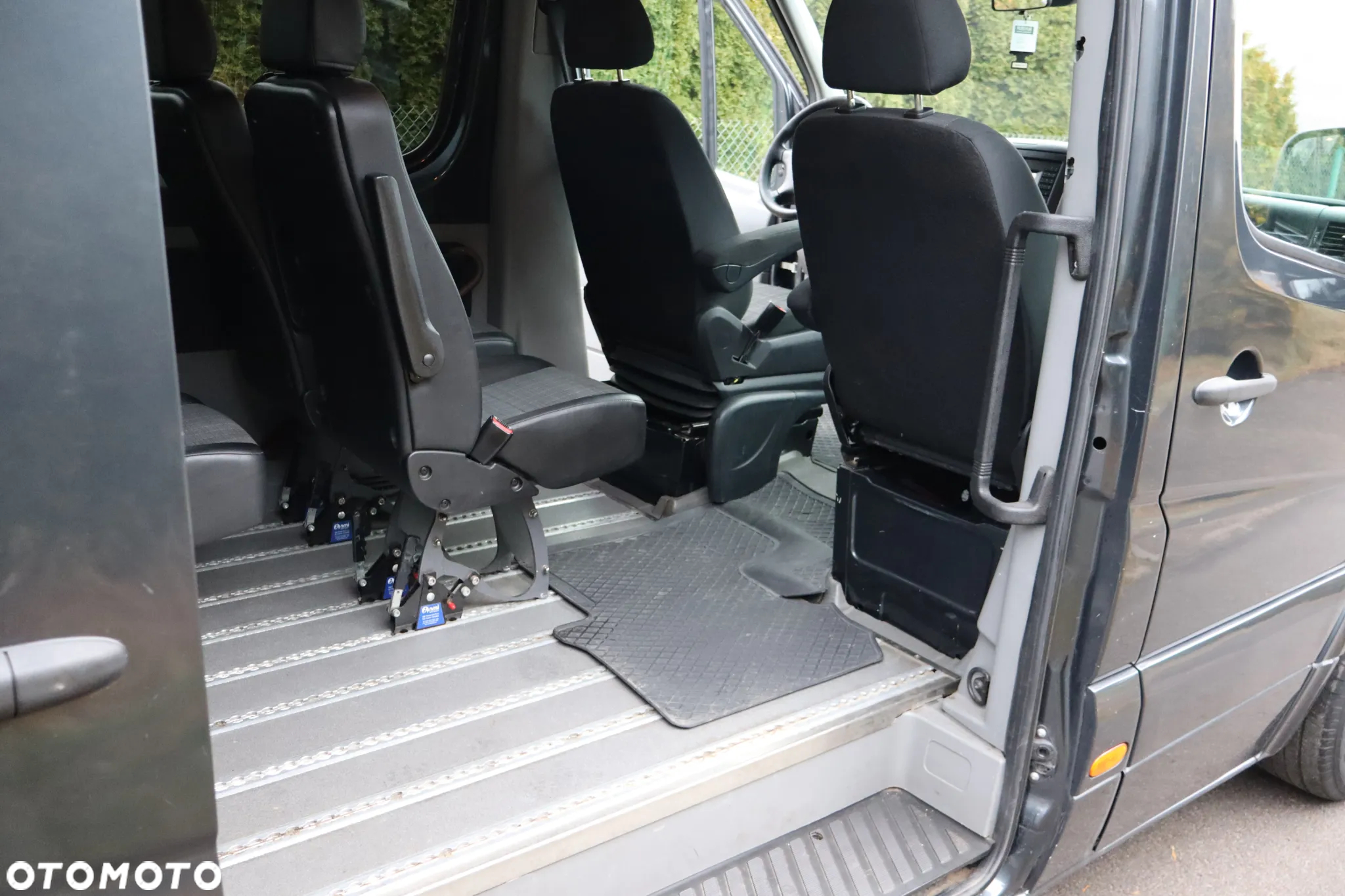 Mercedes-Benz Sprinter - 19