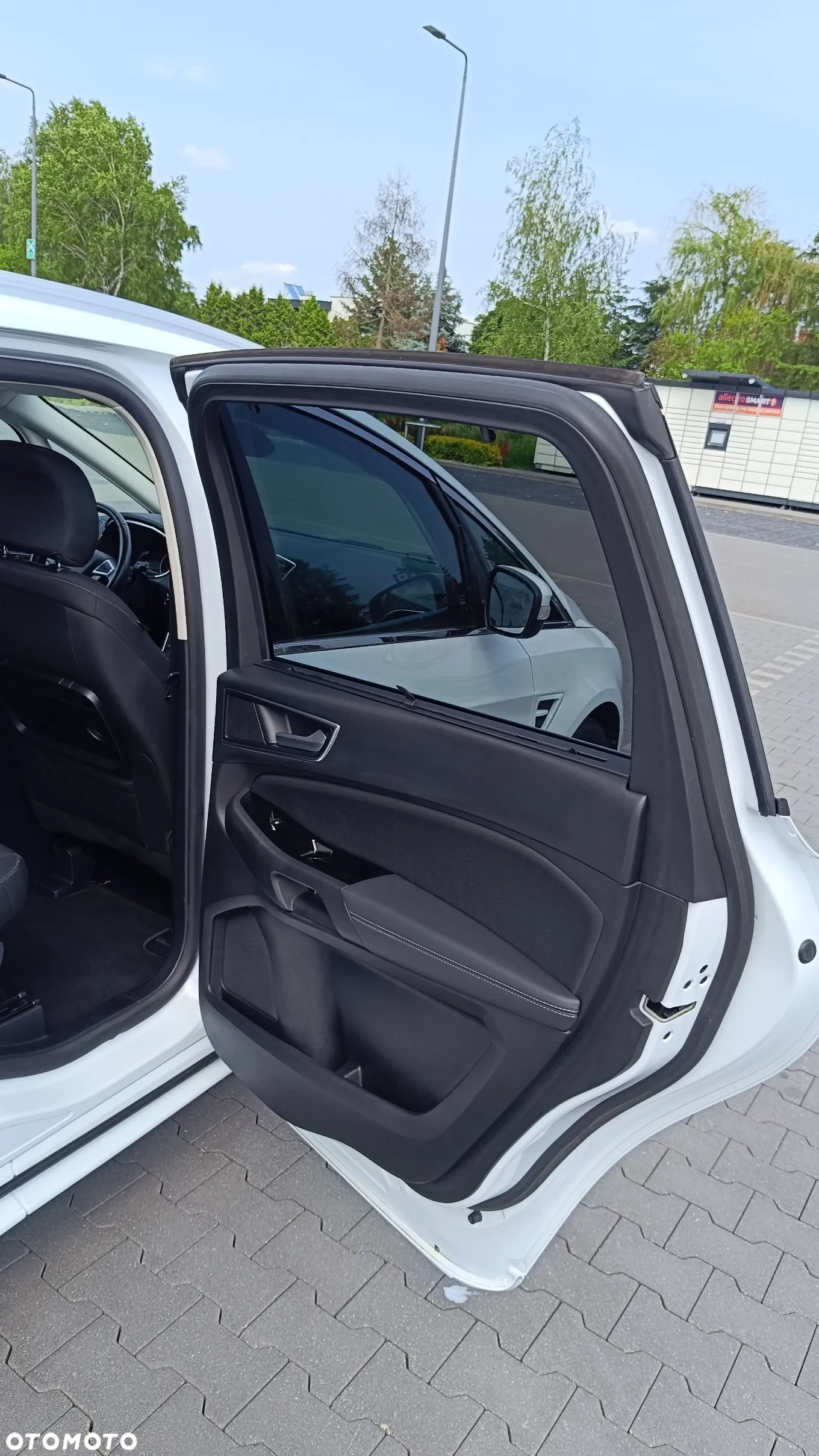 Ford S-Max 2.0 EcoBlue Titanium - 28