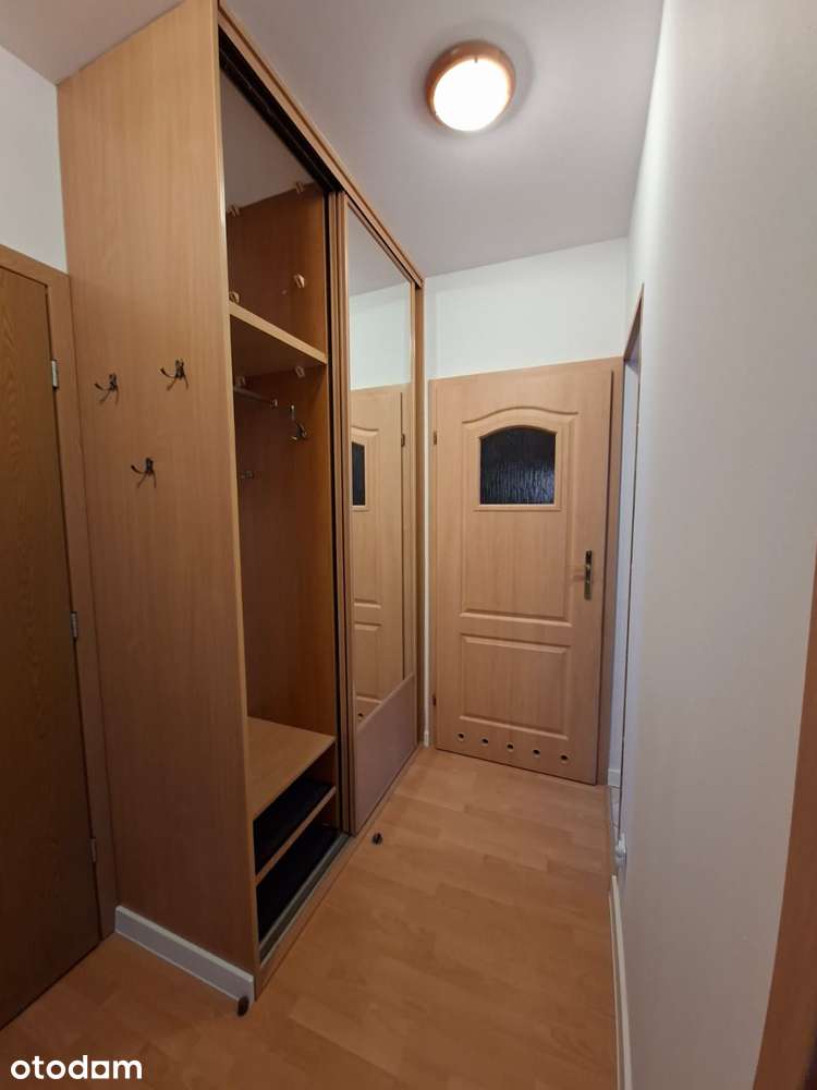 41 m2, 2 oddzielne pokoje, oddzielna kuchnia, metro Kabaty | balkon