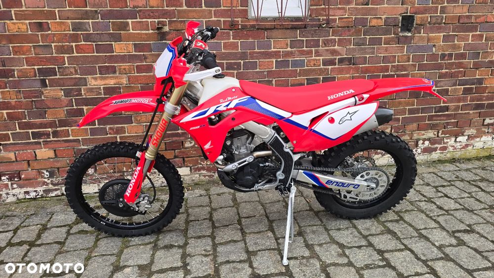 Honda CRF - 1