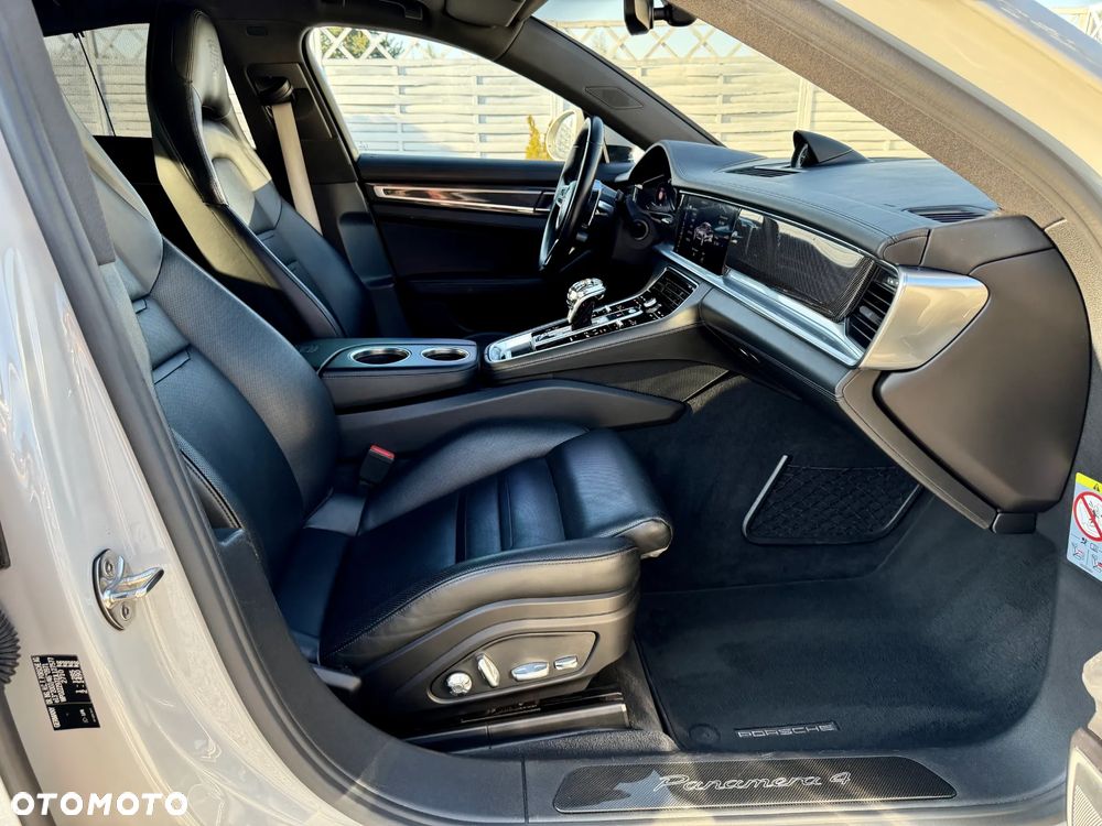 Porsche Panamera 4 E-Hybrid Edition 10 Jahre - 5