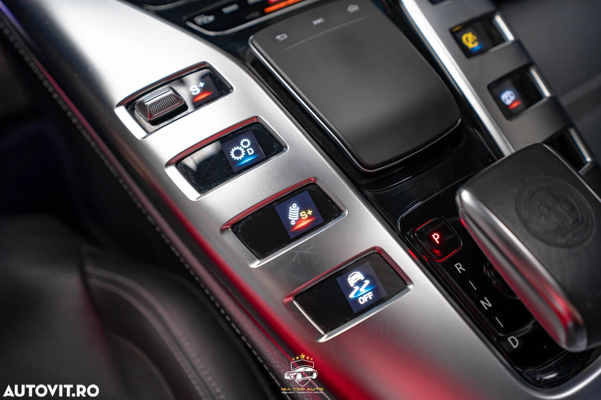 Mercedes-Benz AMG GT 43 4MATIC+ - 9