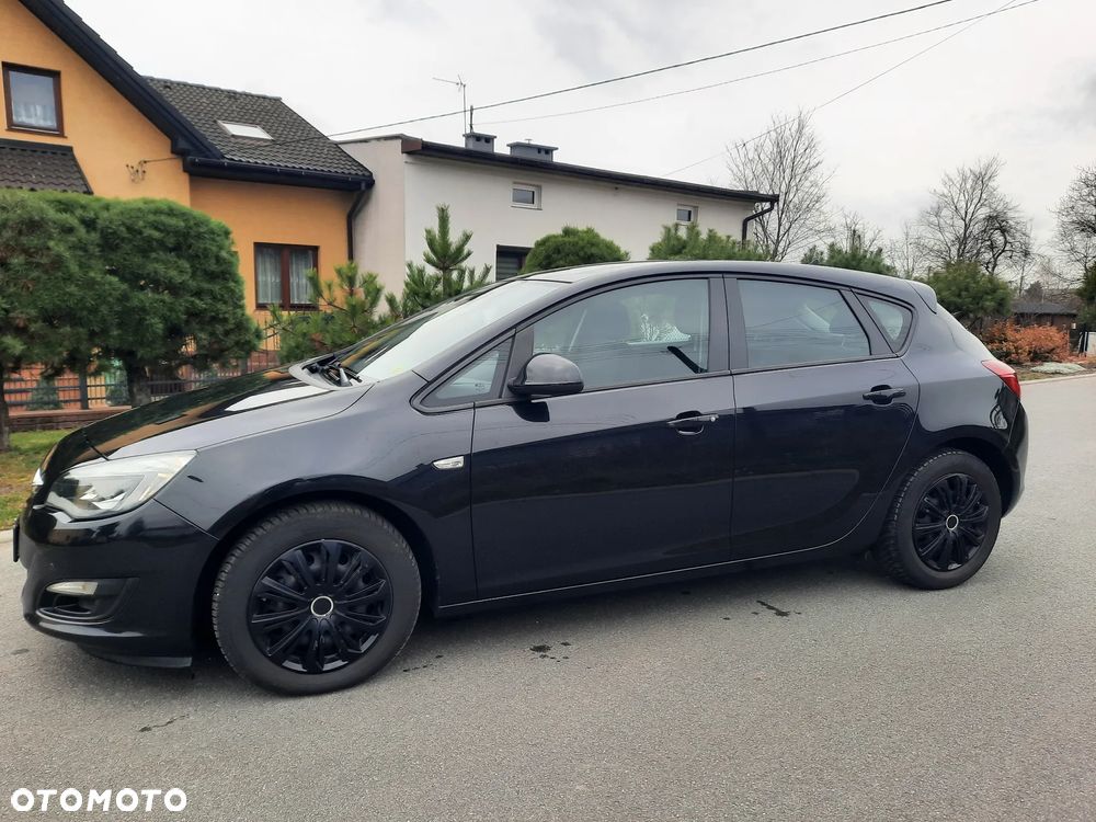 Opel Astra 1.4 Turbo 150 Jahre - 13