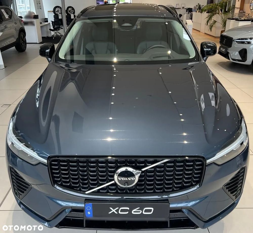 Volvo XC 60 B5 B AWD Ultimate Dark - 13