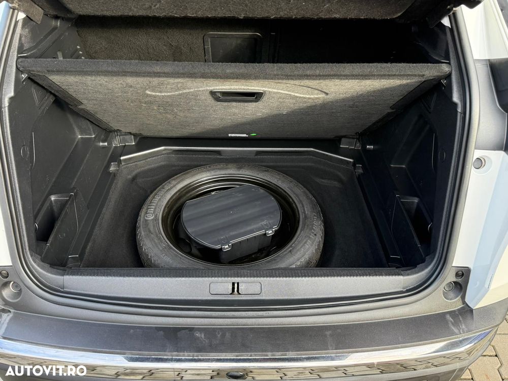 Peugeot 3008 PureTech 130 Stop & Start GPF Allure Pack - 33