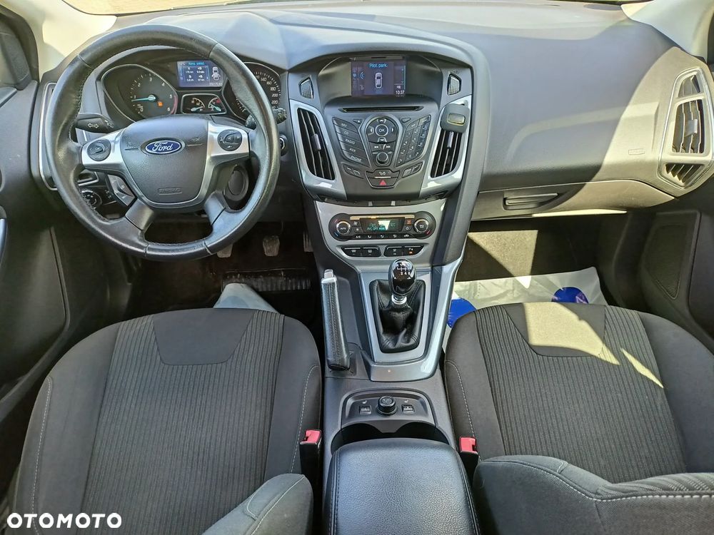 Ford Focus - 7