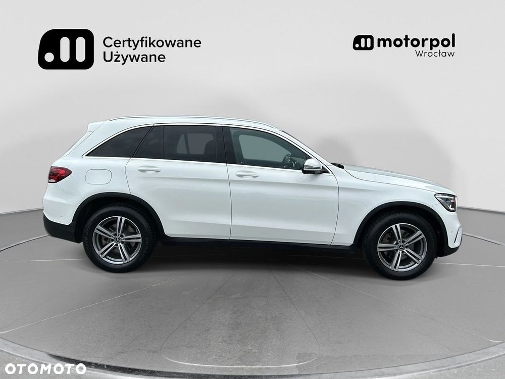 Mercedes-Benz GLC - 16