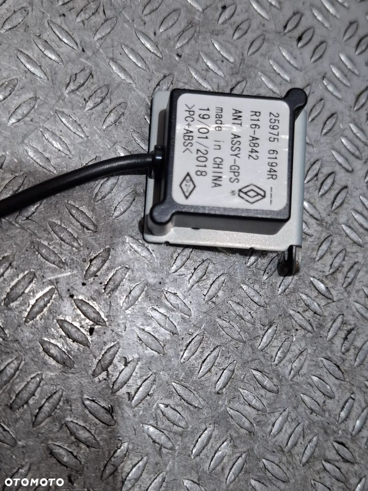 Wiązka nawigacji GPS Renault Trafic III 2019 rok nr 259756194R - 2